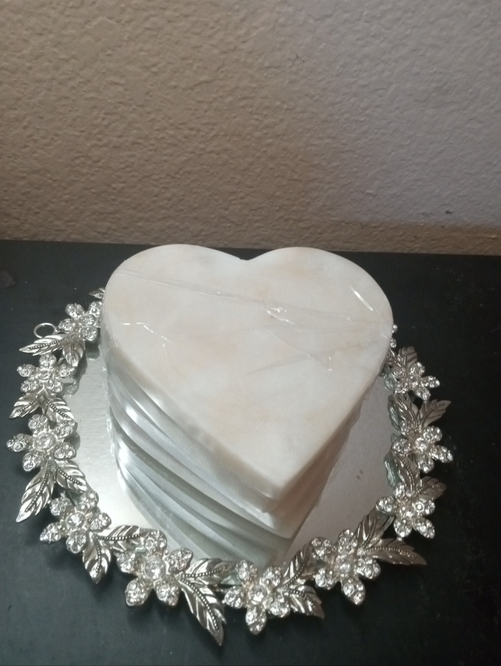 EXQUISITE Set of 4 Alabaster 4" Heart shaped Coasters From Italy